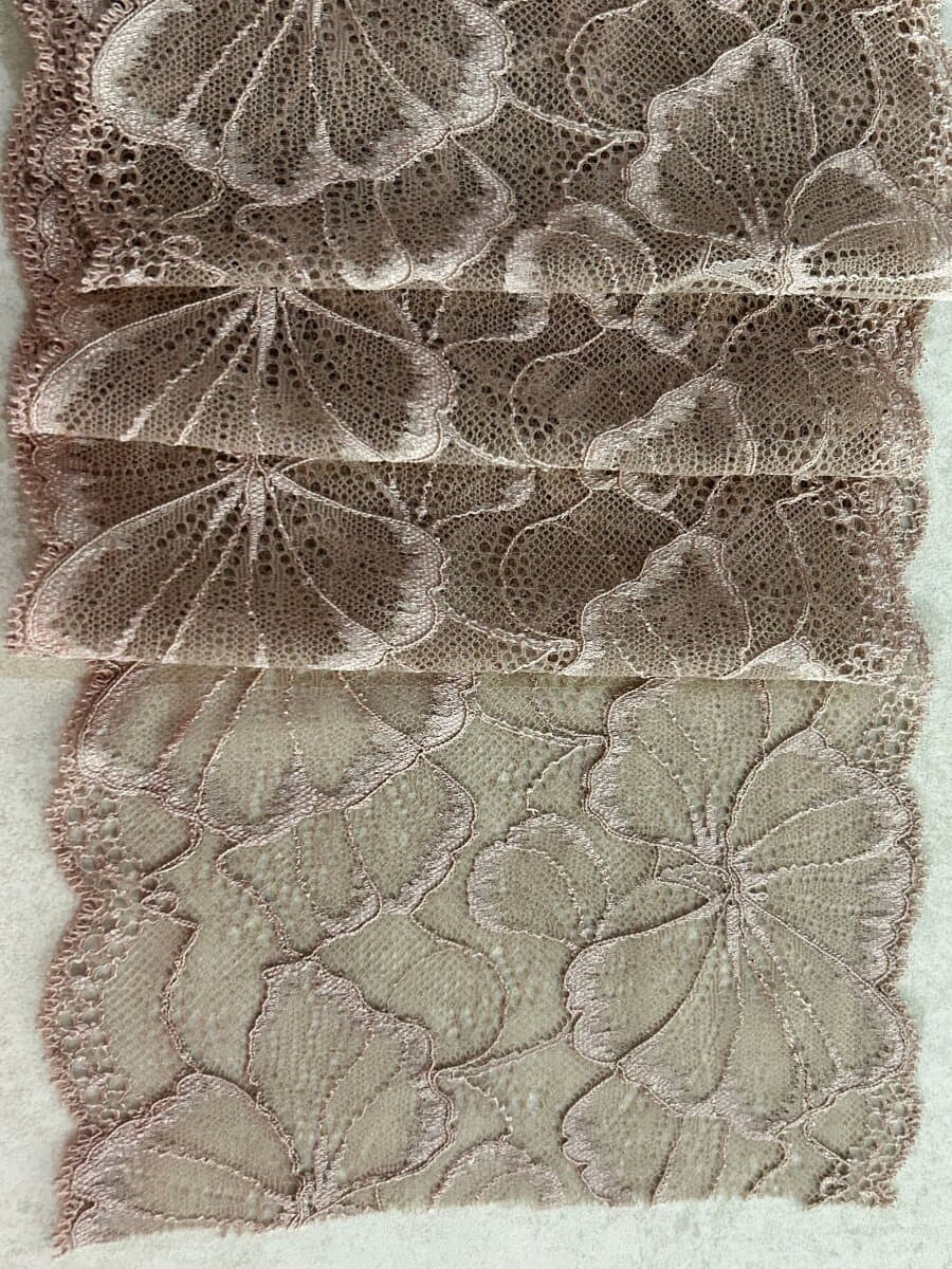 Spitze beige Stoff 1 meter