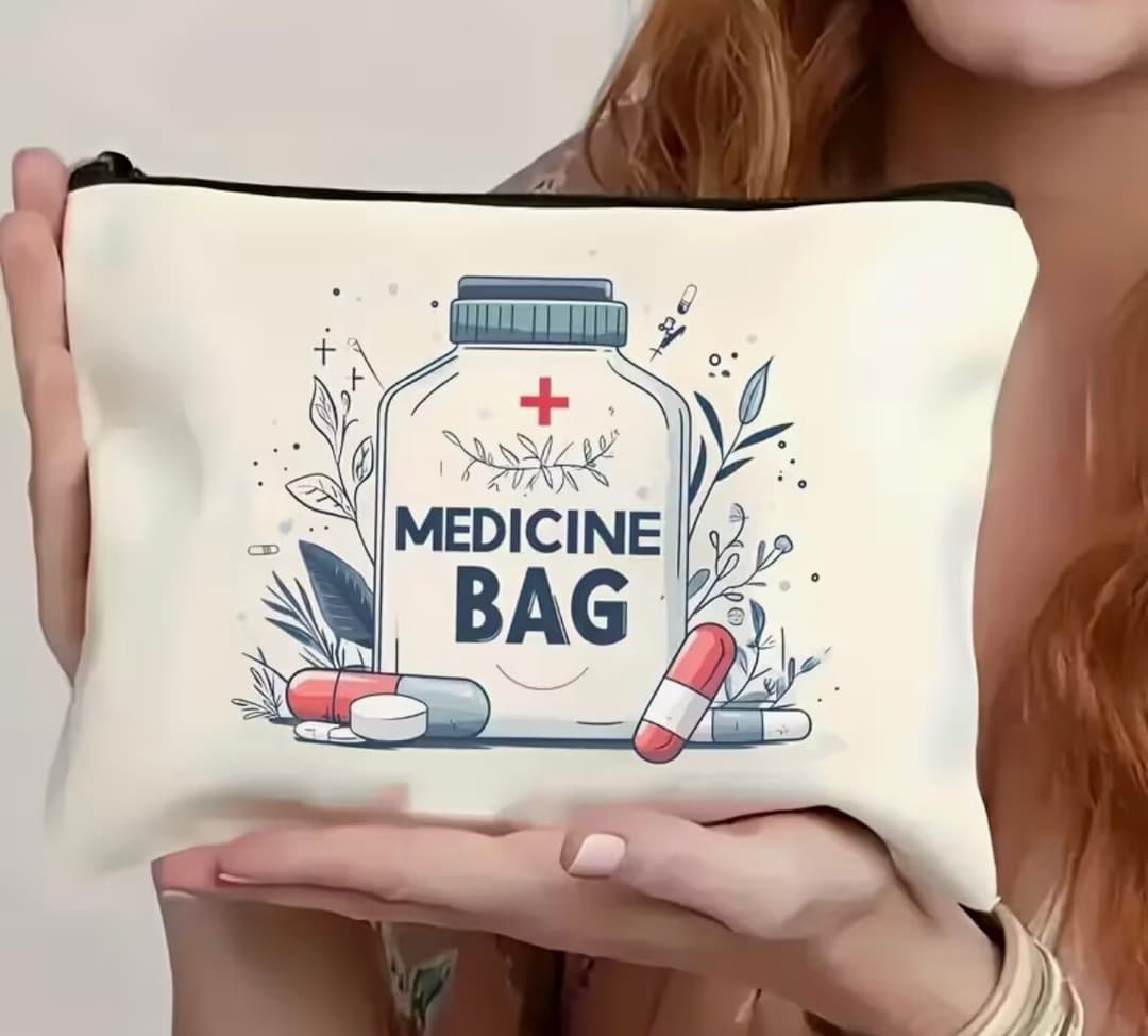 Erste-Hilfe-Tasche für unterwegs medicine bag white